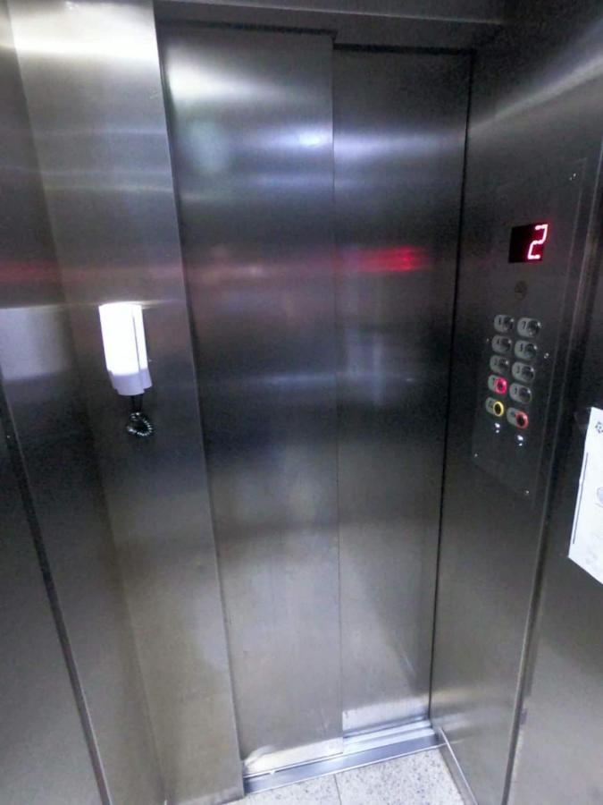 Sala Living Em Predio Familiar Na Av Da Praia Santos  Exterior photo